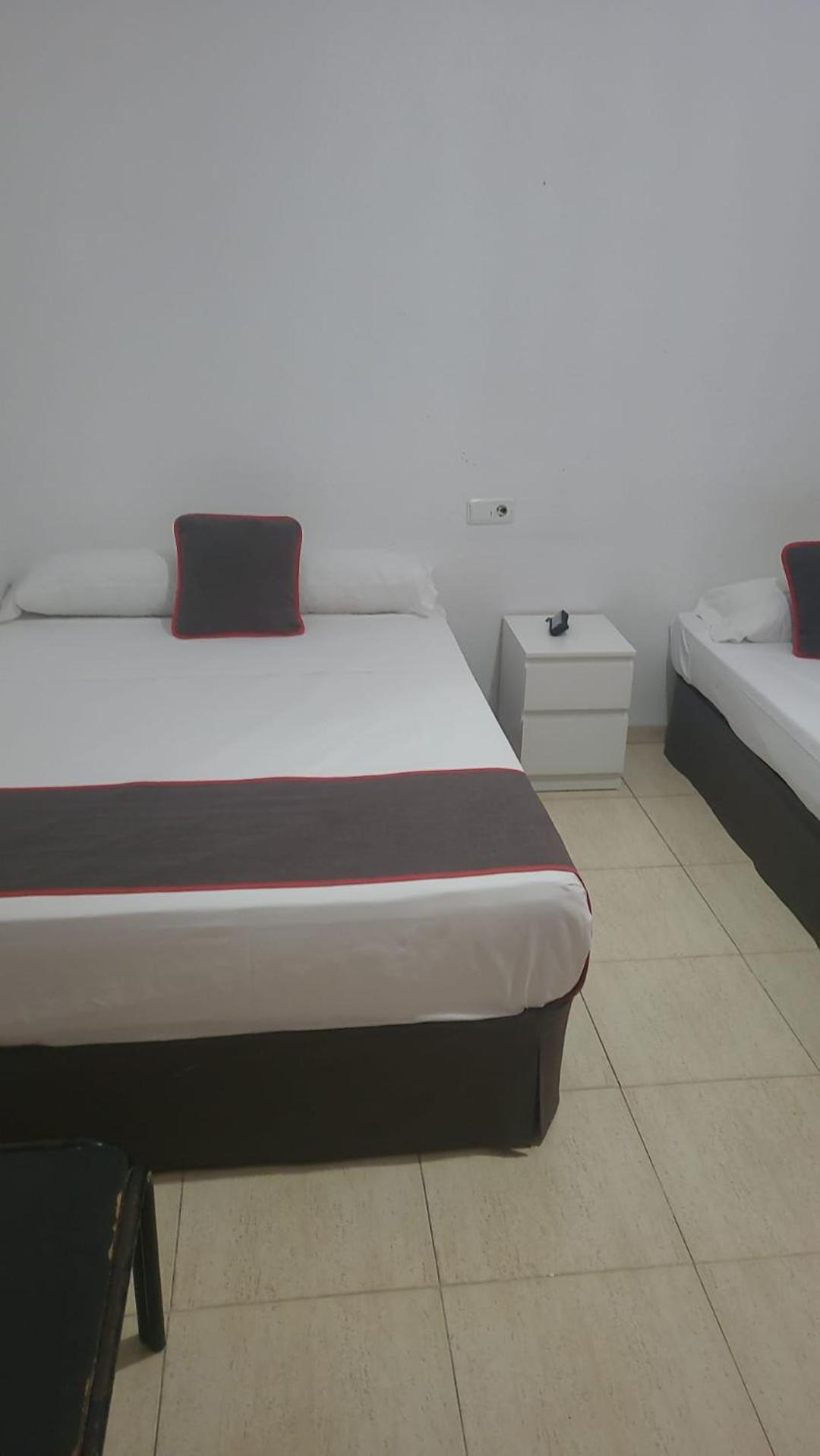 Pension Ayuntamiento Alicante Exteriör bild